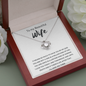 To My Beautiful Wife Love Knot Necklace Message Card