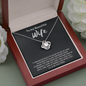 To My Beautiful Wife Love Knot Necklace Message Card